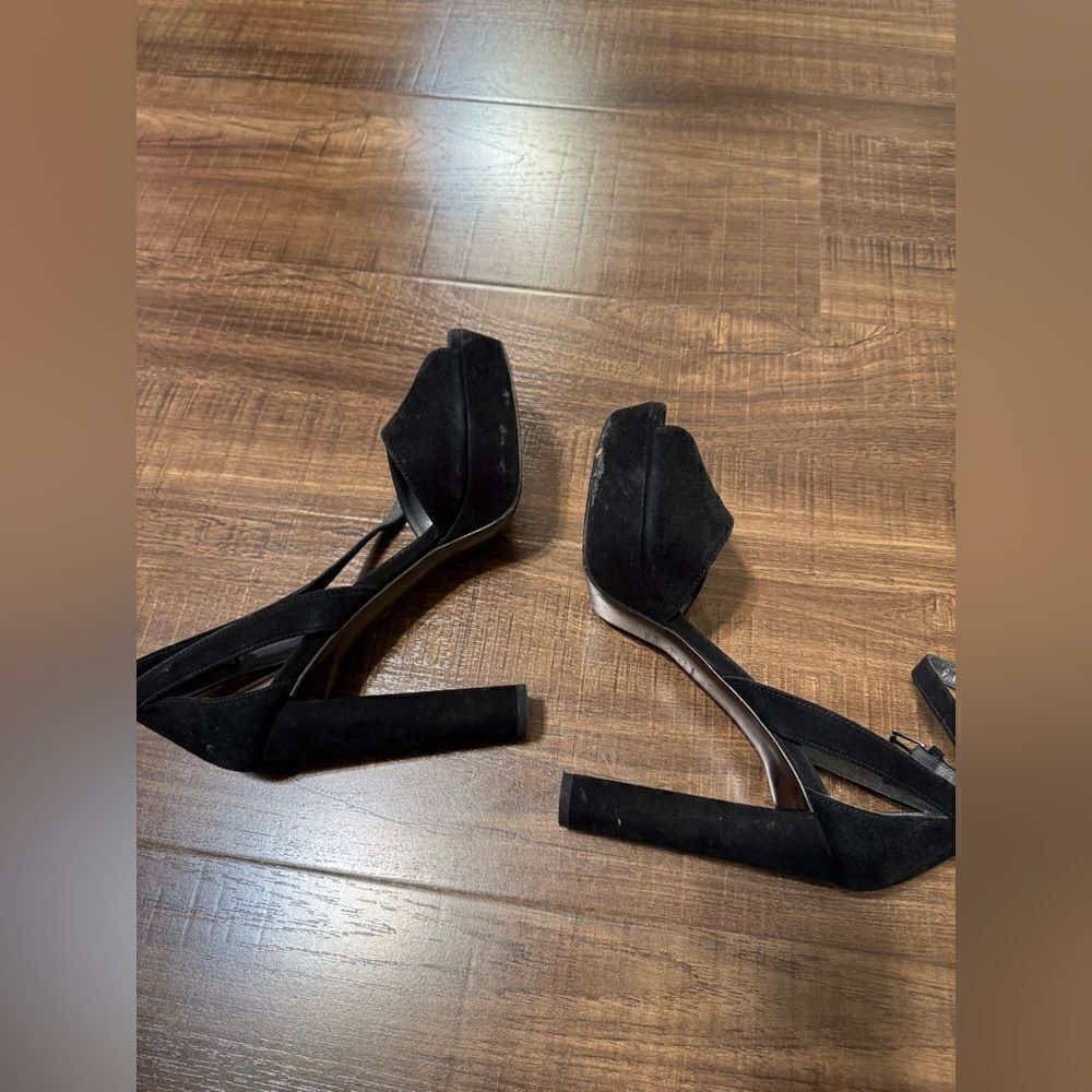 Black velvet heels - Picture 4 of 6